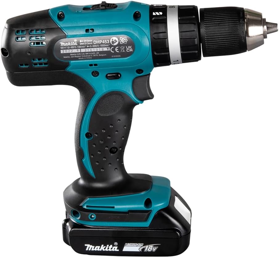 DHP453RFX2 Akku-Schlagbohrschrauber 18V 3,0Ah mit Alukoffer & 96-teiligem Zubehör-Set, Blau/Silber