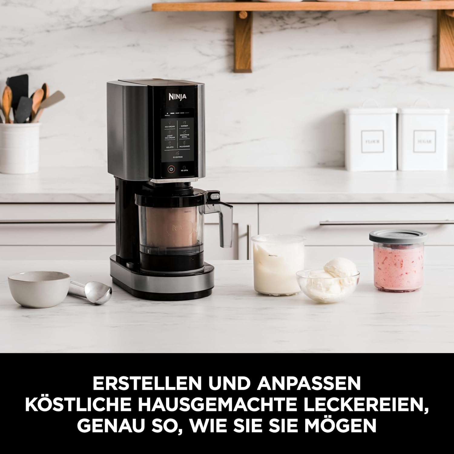 CREAMi Eis- & Dessertmaschine mit 2 Behältern, 7 Programmen: Eis, Gelato, Sorbet, Smoothie-Bowls, Milchshakes u.v.m., 1,4L, Schwarz/Silber, NC302EU