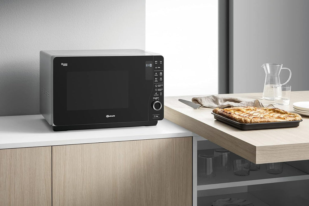ExtraSpace Crisp MW 427 SL Grill-Mikrowelle, 800W/1000W, 25L, Crisp, Dampf, AutoClean, ohne Drehteller, Silber