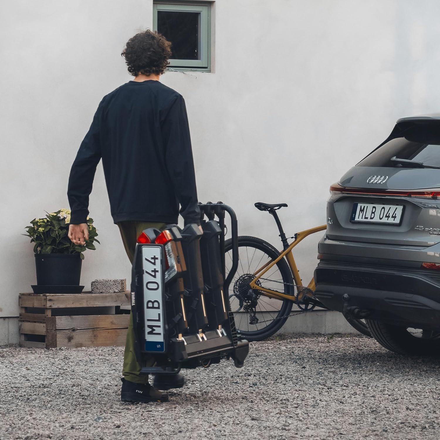 Plattformfahrradträger Easyfold 3 Für Anhängerkupplung Schwarz, 2(3) Fahrräder