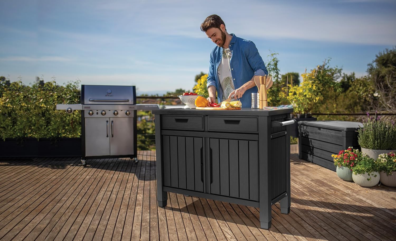 Grilltisch/Beistelltisch XXL – multifunktionaler Servicetisch mit großzügigem Stauraum – witterungsbeständig – Holzoptik