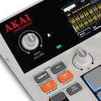 MPC Sample - Standalone Portable Sampler, Sequenzer und Effektprozessor mit Akku, USB-C, integriertem Lautsprecher und Mikrofon