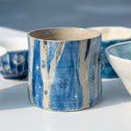 Keramik Kaffeetasse mit Wal und Mädchen im Märchen-Stil handgemachte Teetasse