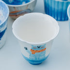 Niedliche Eisbär Winken Hand Teetasse Arktis Tier inspiriert Blume geformte Kante Keramik Kaffeetasse Schneeflocke Impression Espressotasse Wassertasse