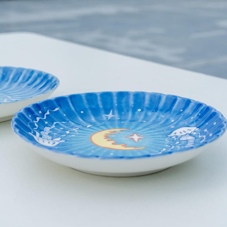 Handbemalte Quallen & Mond Teller Keramik 14,5 cm - Fairycore Ring Teller Meerblau Salat Obst Teller