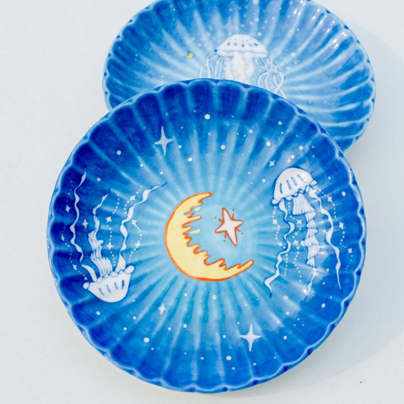 Handbemalte Quallen & Mond Teller Keramik 14,5 cm - Fairycore Ring Teller Meerblau Salat Obst Teller