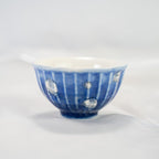 Handgemachte Keramik Teetasse Dreamy Ocean Blue Jellyfish Muster Weiß Gestreift Mini