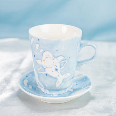 Handgefertigte Porzellan Tasse & Untertasse Set - Kawaii Weißwal Keramik Tasse mit Teller