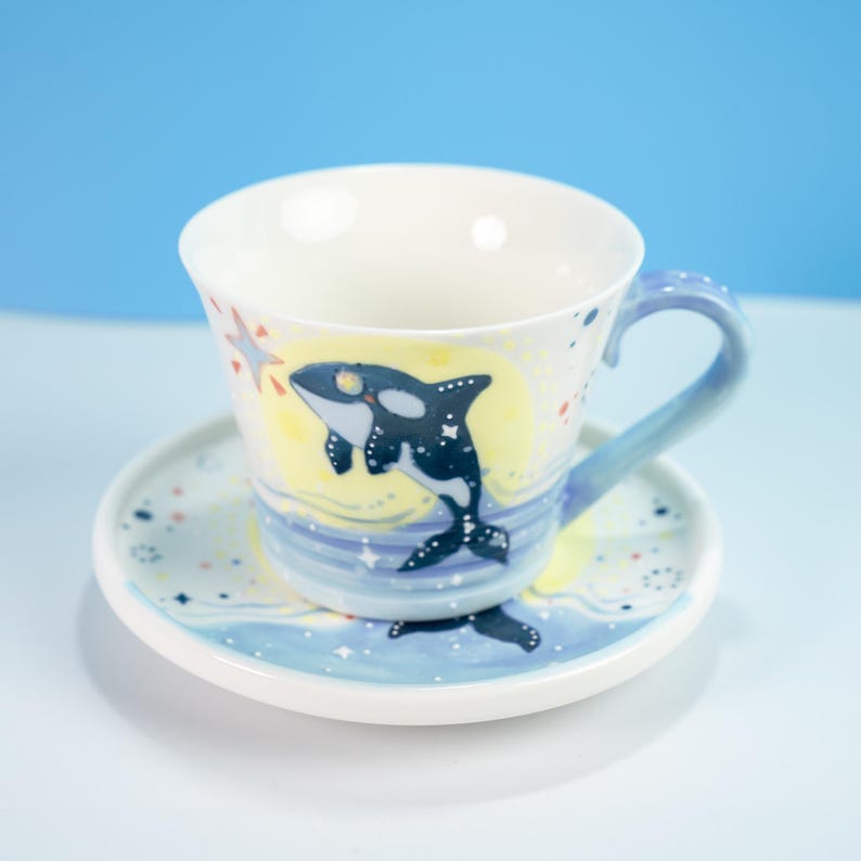 Handgemachte Keramik Wal Cappuccino Tasse mit Teller Orca Träume Nacht Himmel Untertasse Set