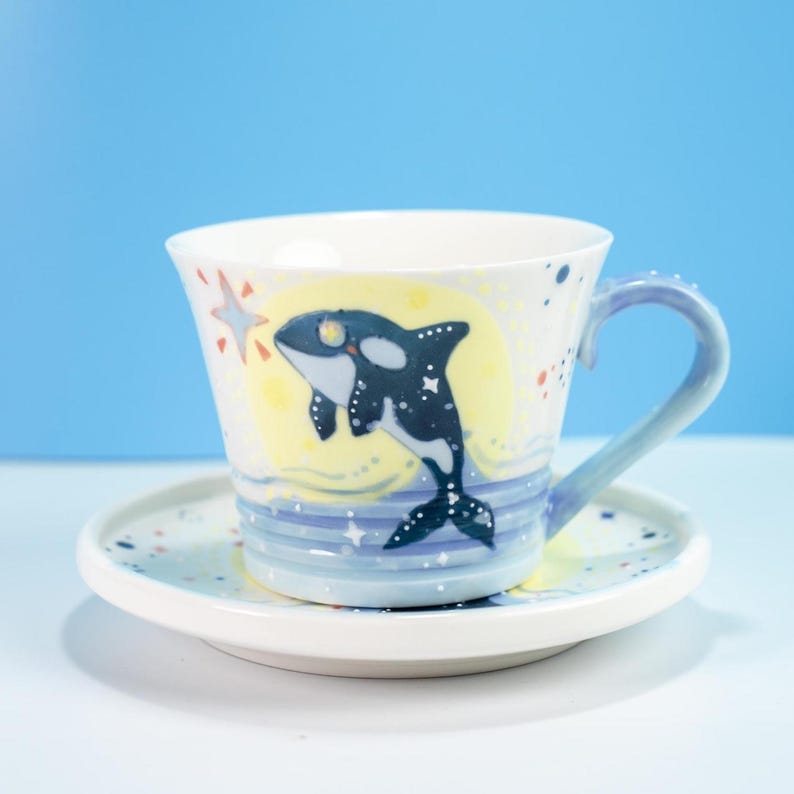 Handgemachte Keramik Wal Cappuccino Tasse mit Teller Orca Träume Nacht Himmel Untertasse Set
