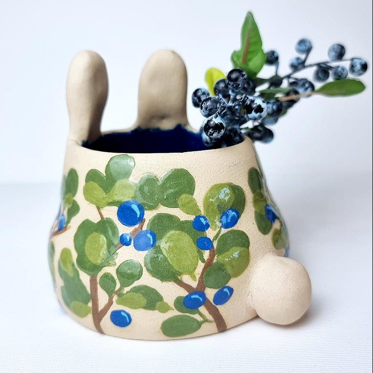 Handgefertigter Keramik Blumentopf Kaninchen, Blaubeer Kawaii Pflanzer, Natur Ton