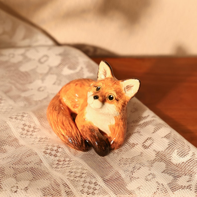 Keramik Fuchs Kerzenhalter - Handgemachte Fuchsfigur für Walddeko Geburtstagsparty