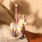 Handgemachter Kerzenhalter / Tortenhalter mit Einhorn - Pastell Partyhut, Cake Topper für Geburtstage