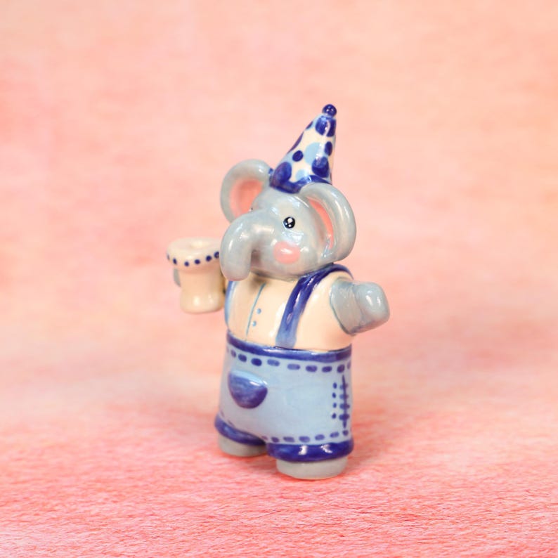 Handgefertigter Keramik Elefant Kerzenhalter Blau