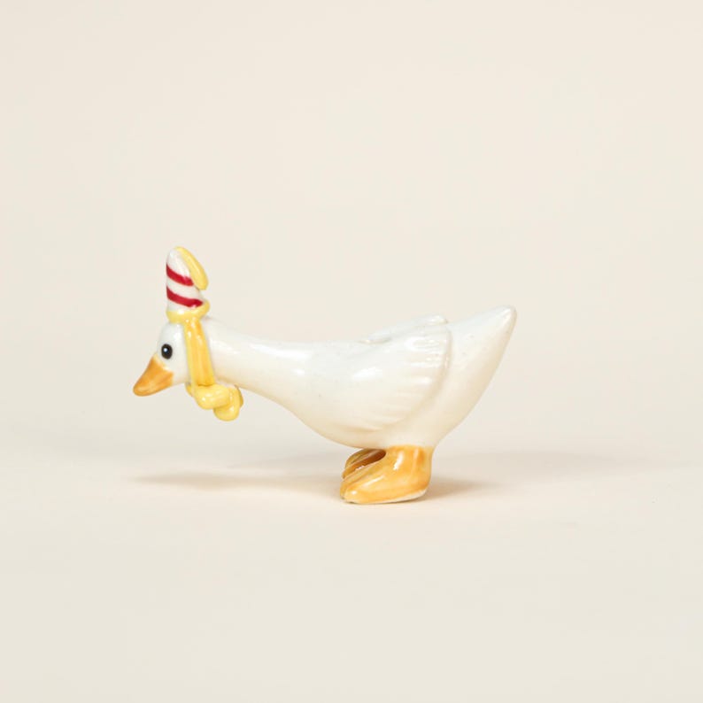 Handgefertigte Keramik Gans Kuchen Topper Partyhut Porzellan Figurine Geburtstag Kerzenhalter