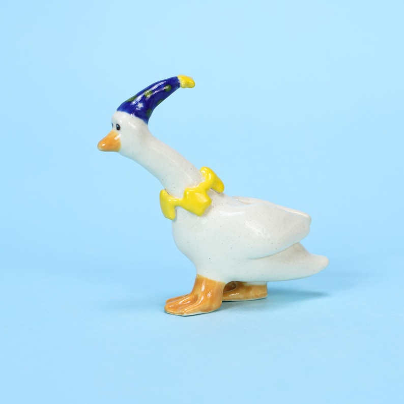 Blauer Partyhut Gans Kuchen Topper Handbemalte Porzellan Figur Kerzenhalter Handgemacht