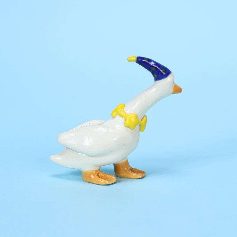 Blauer Partyhut Gans Kuchen Topper Handbemalte Porzellan Figur Kerzenhalter Handgemacht