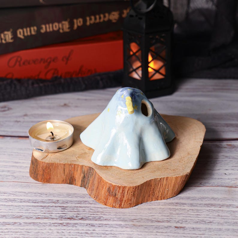Handgefertigter Keramik Geist Räucherstäbchen Halter Blau Zaubererhut Halloween Tischdekoration Teelichthalter