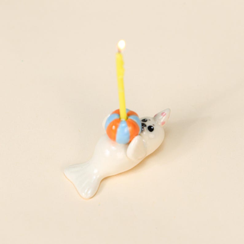 Handgefertigter Siegels Keramik Kuchen Topper mit Partyhut Kerzenhalter Tierfigur Geburtstagsdekoration