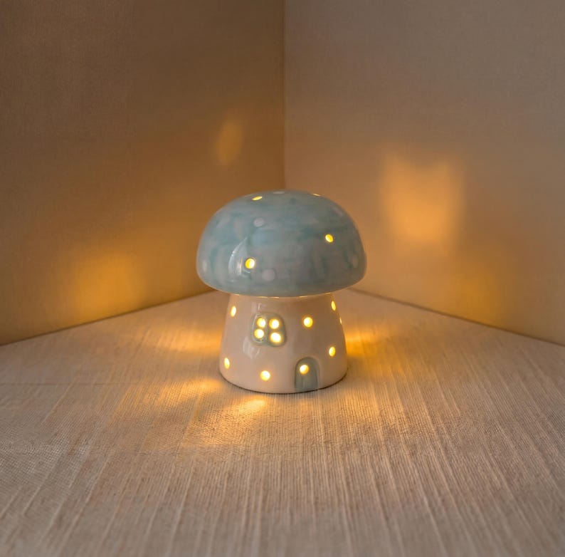 Handgefertigte Keramik Pilz-Nachtlicht, LED, LR44 Batteriebetrieben, 9.7 cm, Rot, Hellrosa, Gelb, Blau, Dunkelrosa, Schwarz