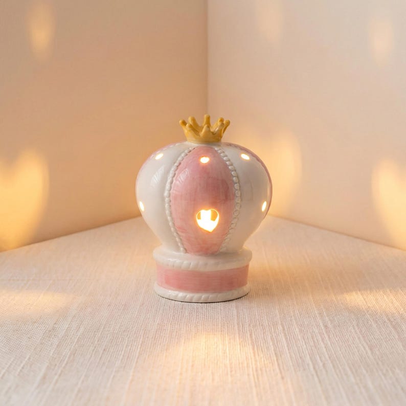 Mädchen Keramik Heißluftballon Nachtlicht mit Herz-Cut-Out, LED, 11 cm breit, 14,2 cm hoch